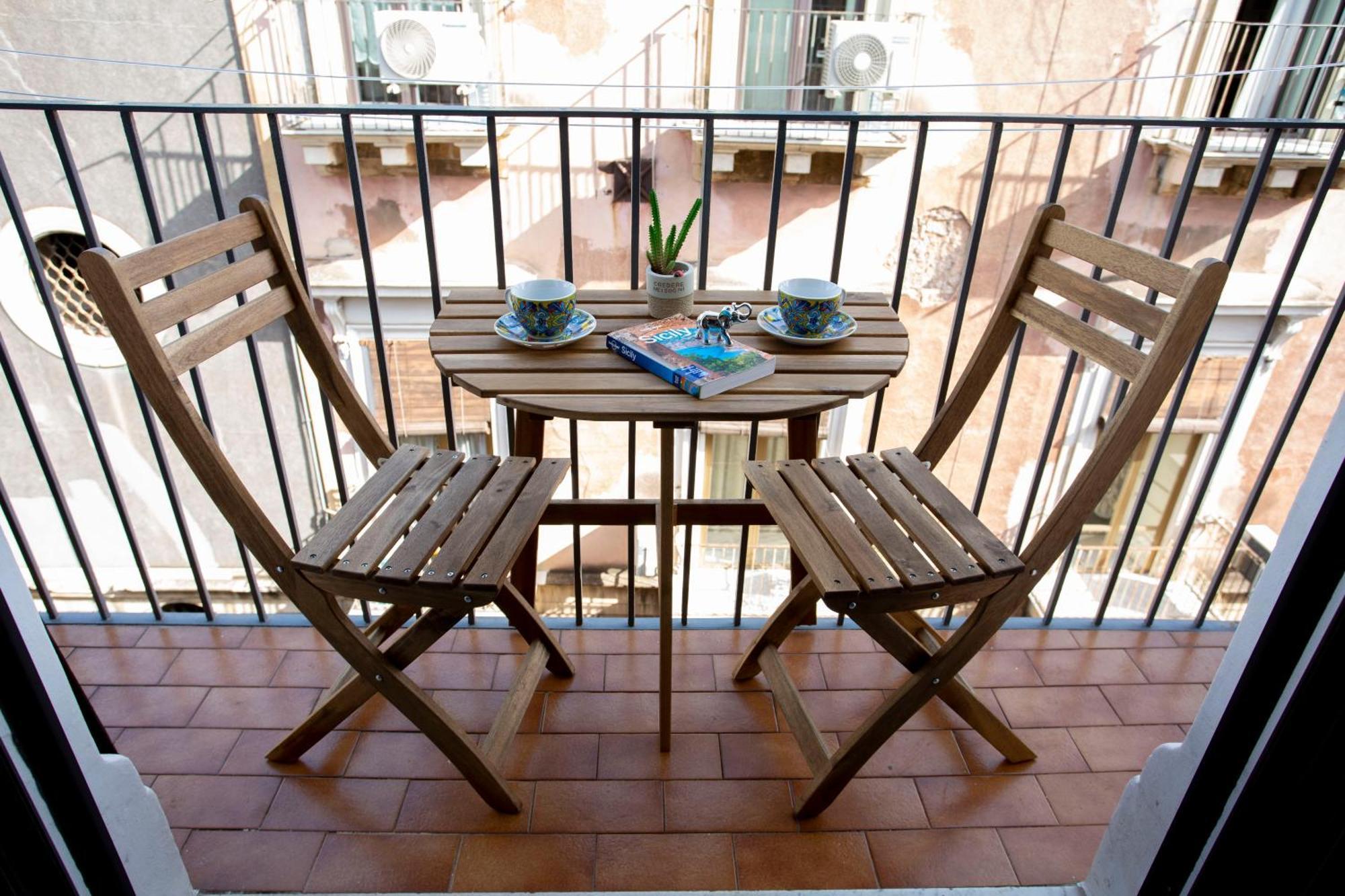 Domus 25 Villa CTA Exterior foto